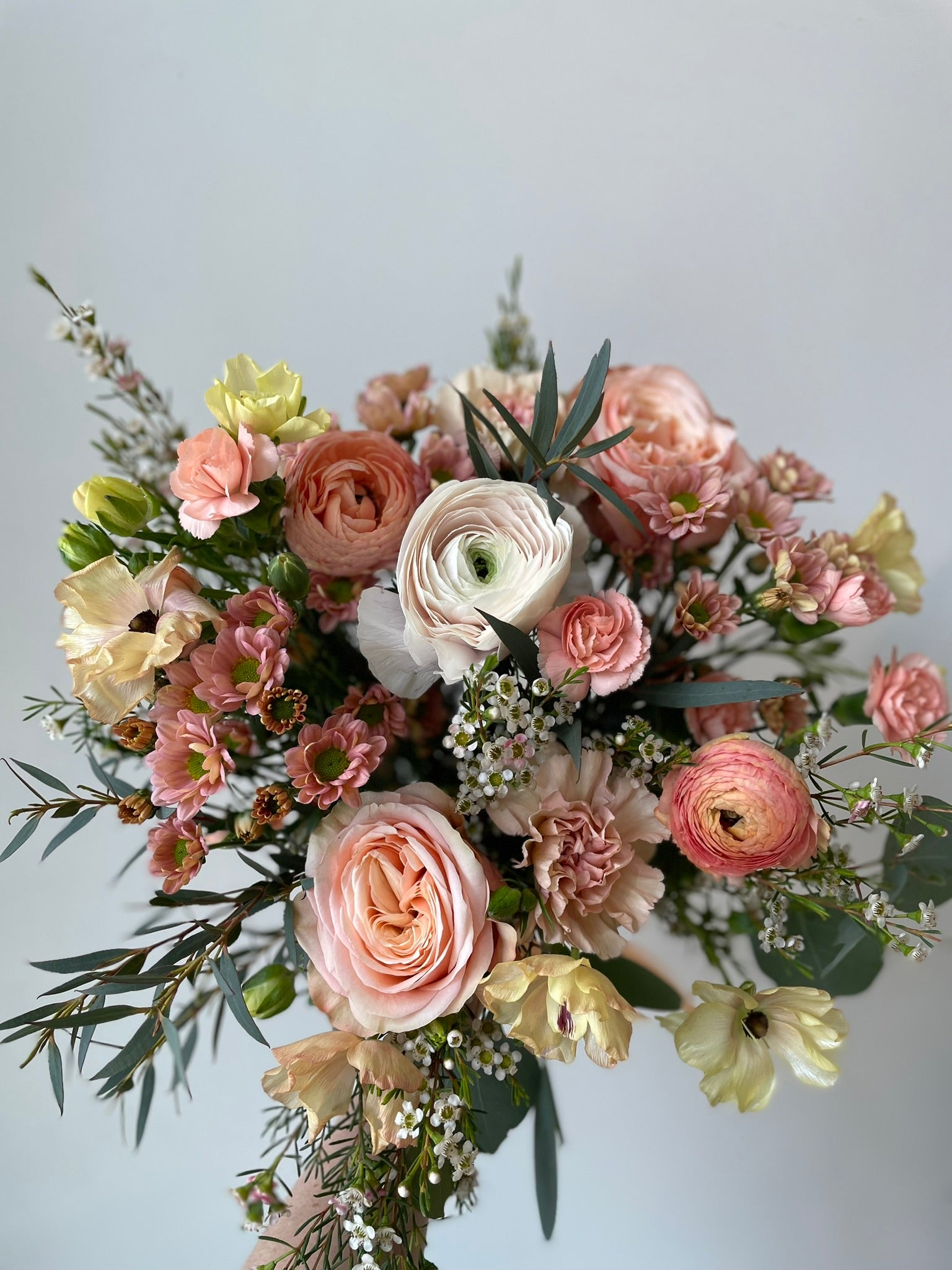 Peach bouquet of the moment