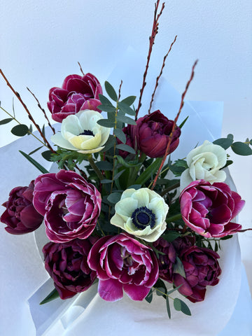 Bouquet of cream tulips