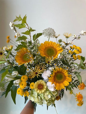 Bouquet d'été jaune et blanc
