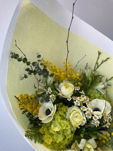 Bouquet hivernal tons de jaune et blanc